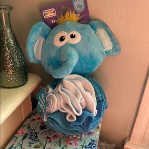 Outward Hound Blue and White Elephant Dog Snuffle Toy